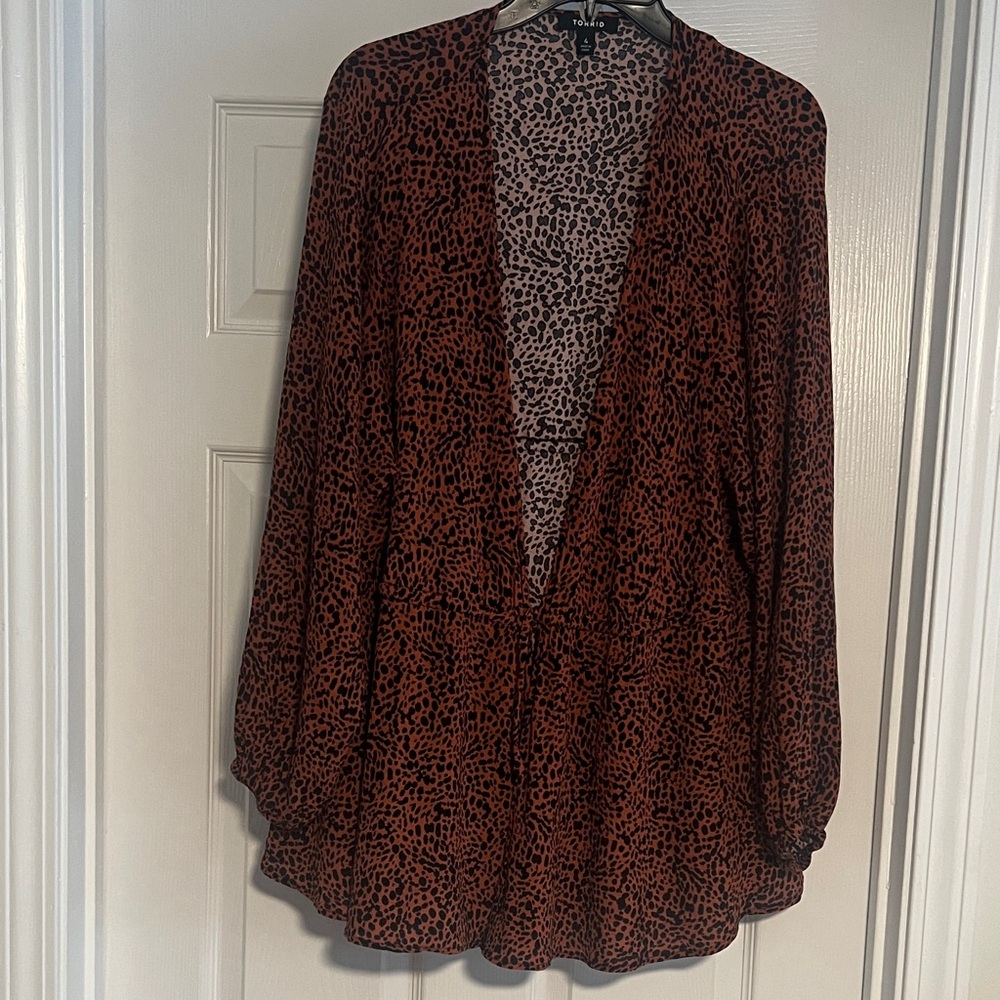Torrid Leopard Print Open Kimono Top